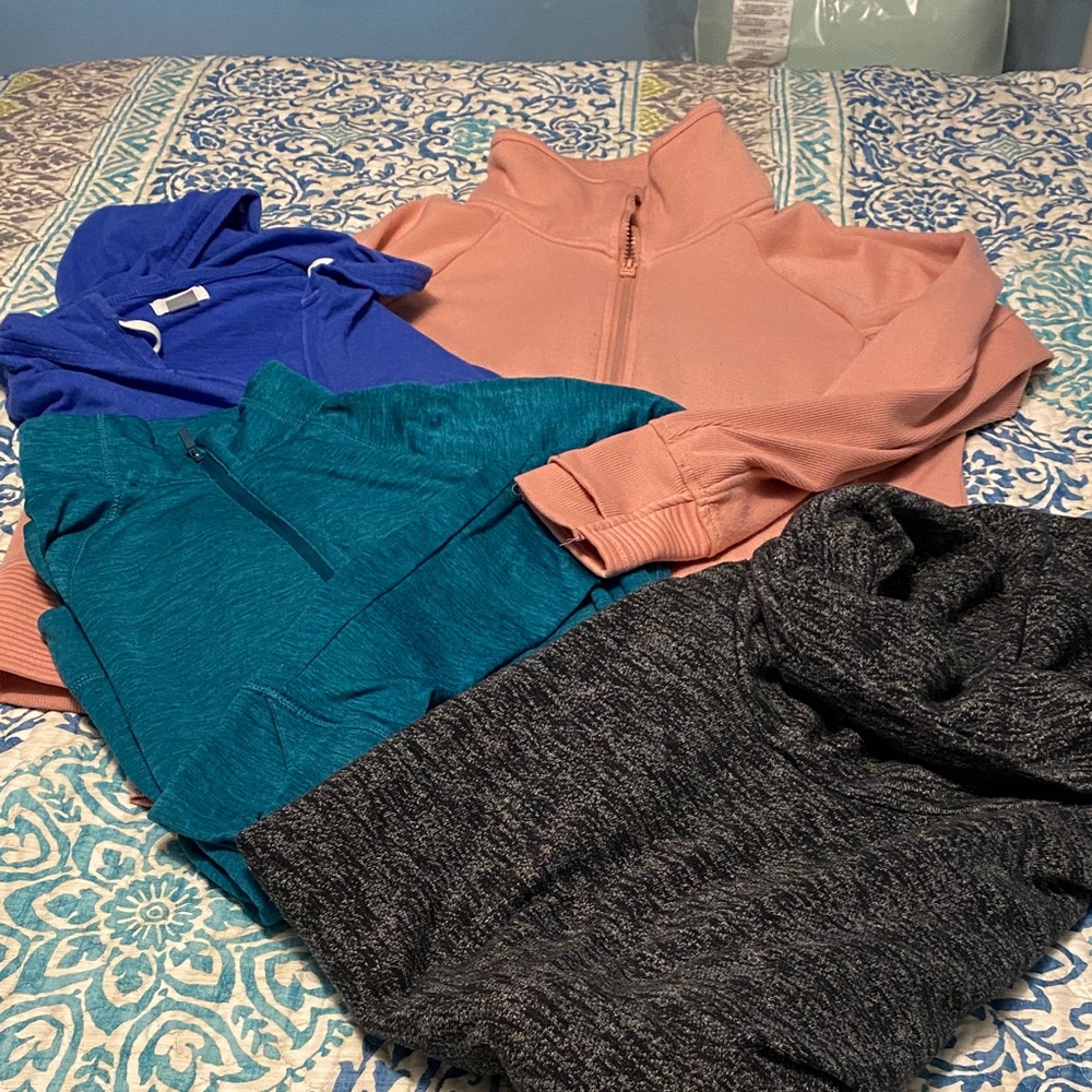 Active wear size large bundle RBX and Avia